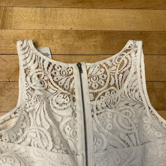 American Rag Dress Women’s Small Lace Floral White Lined Zip Back Fit N Flare - Picture 10 of 14